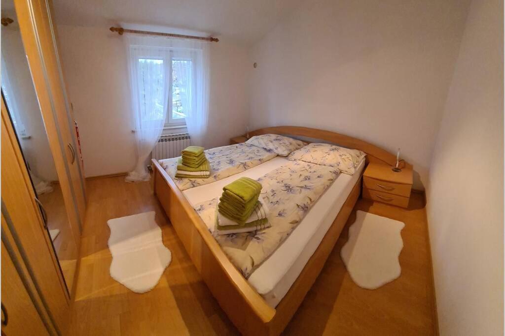 Mitros Apartment Malinska Buitenkant foto